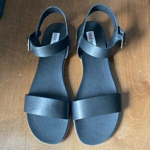 NWOT Steve Madden Daryn leather ankle strap sandals, 8.5